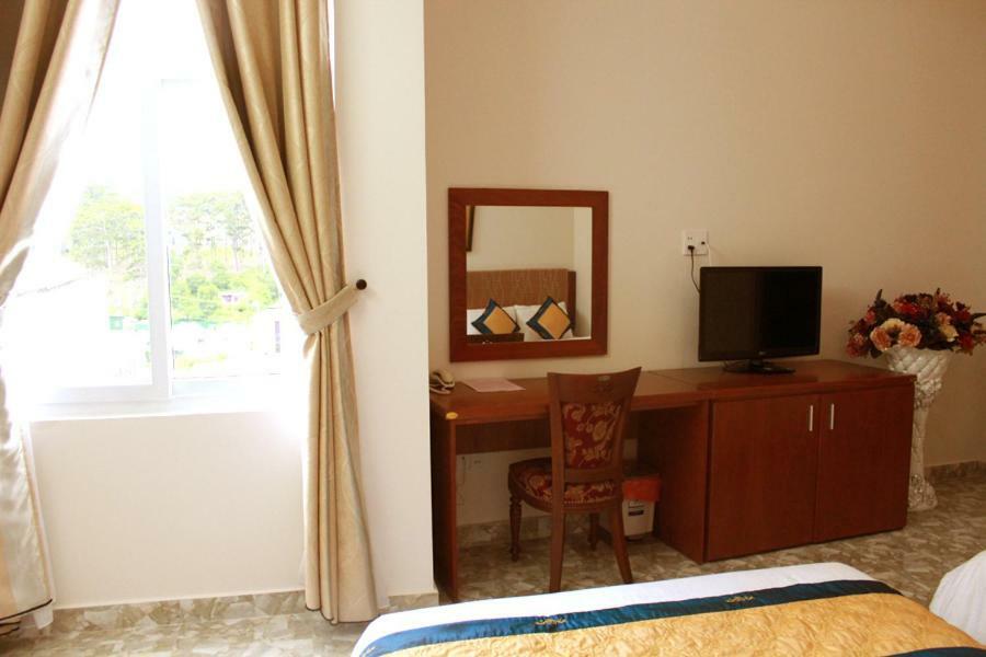 Hoàng Thiên Hotel Đà Lạt Extérieur photo